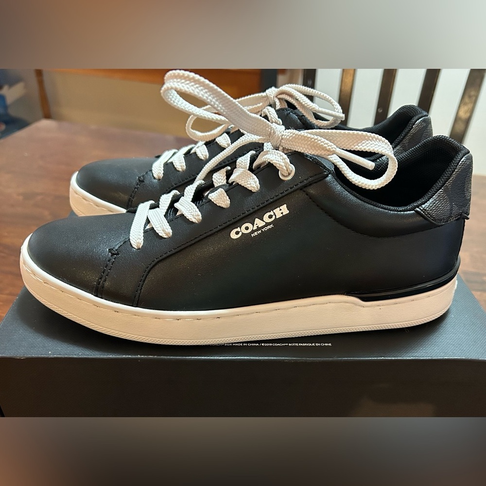 COACH Clip Leather Low Top Sneakers size 7.5